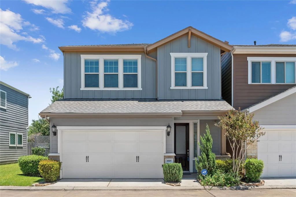 8809 Ashbloom Lane, Houston