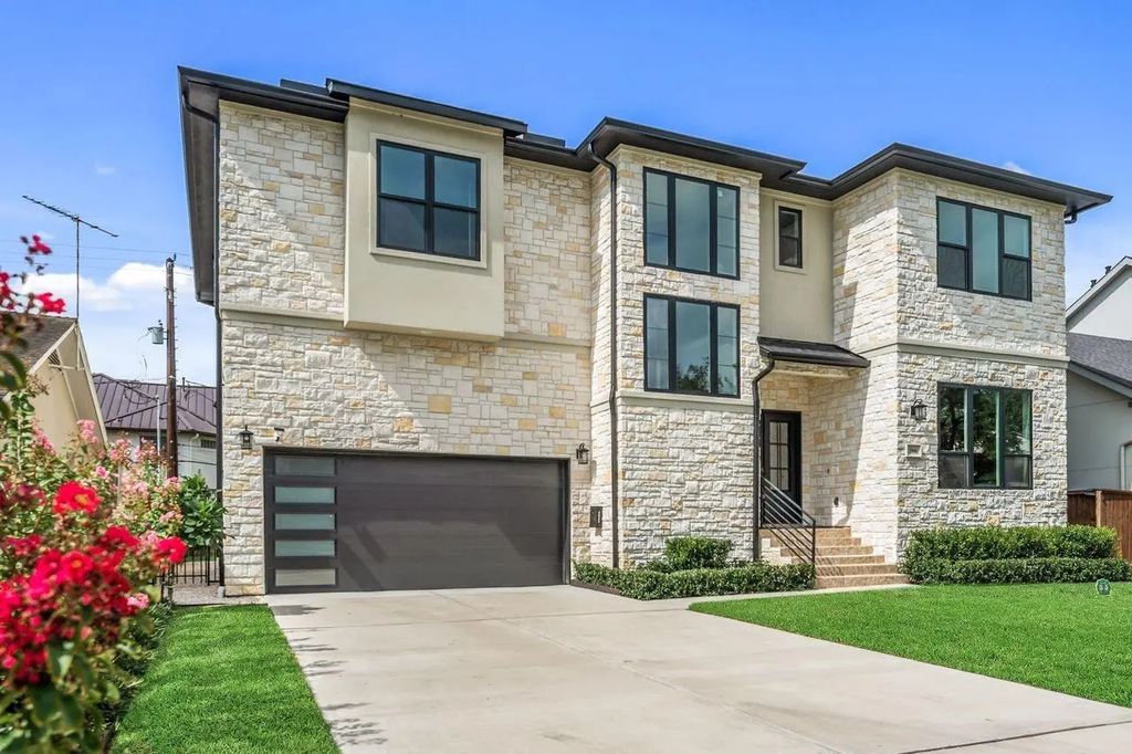 2046 Macarthur Street, Houston