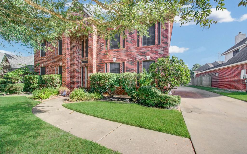 2514 Sand Castle Court, Seabrook