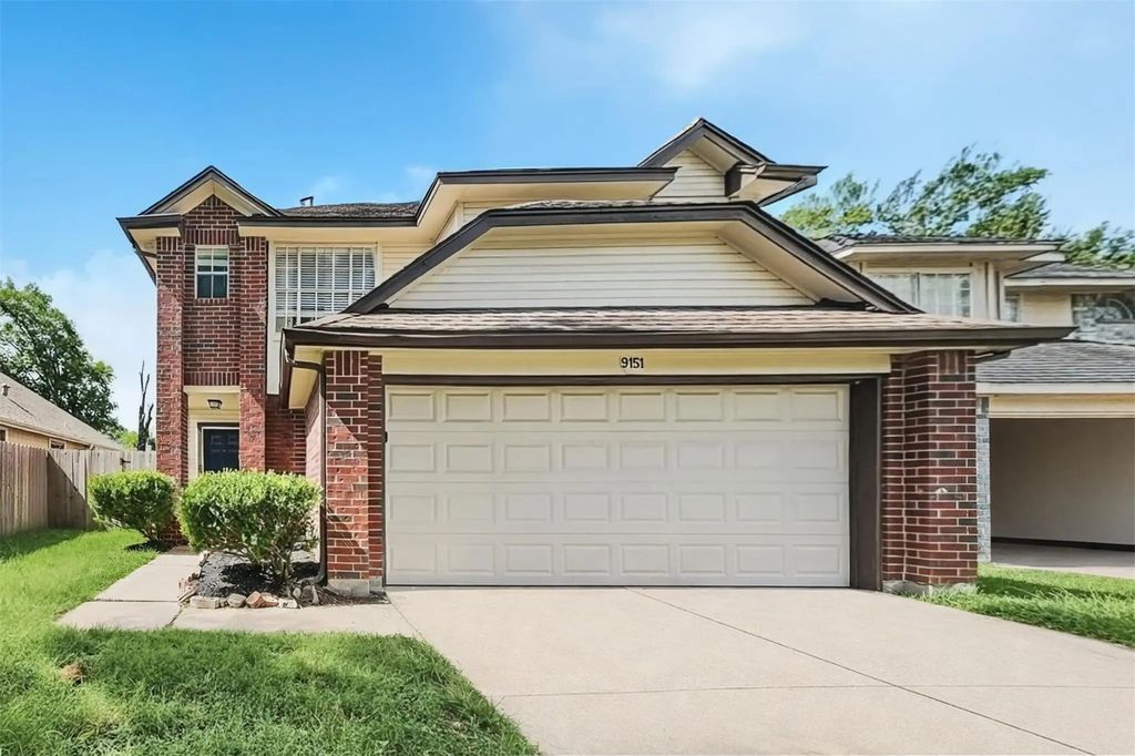 9151 Autumn Harvest Drive, Houston