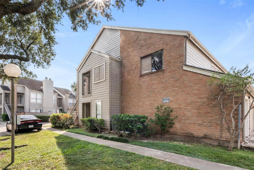 6701 Sands Point Drive 61, Houston