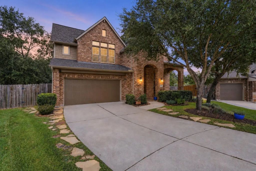 158 Jaxxon Pointe Court, Montgomery