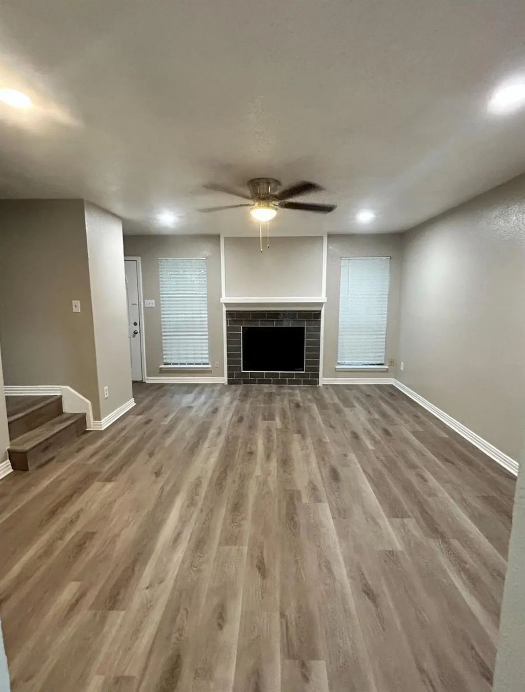3901 Woodchase Drive 24, Houston