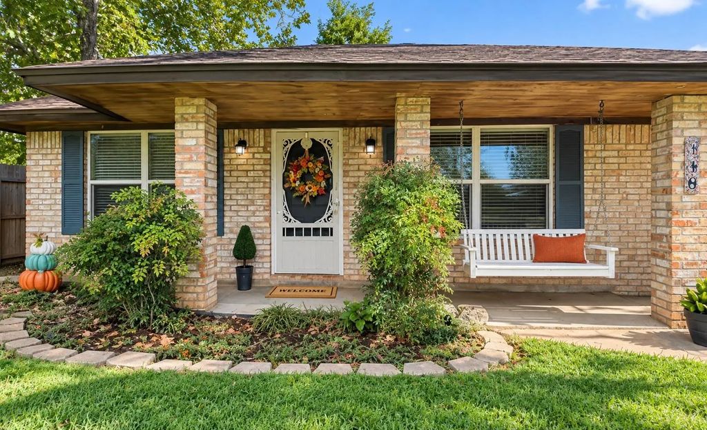 118 W Mahan Street, Richwood