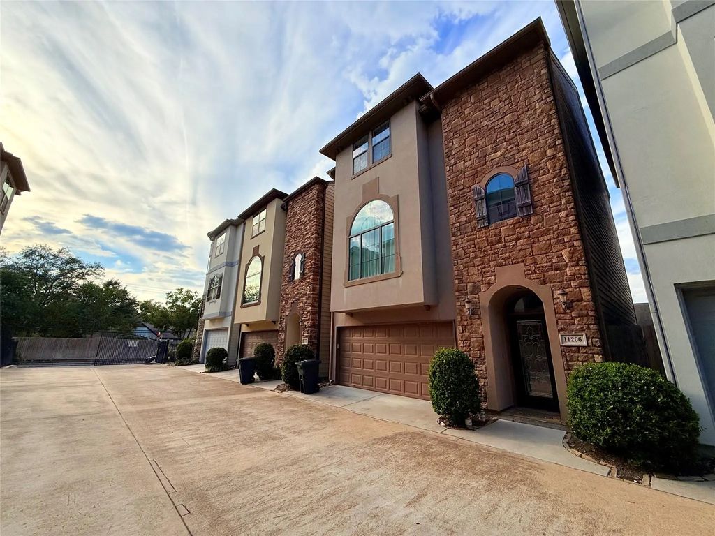 11206 Mattina Drive, Houston