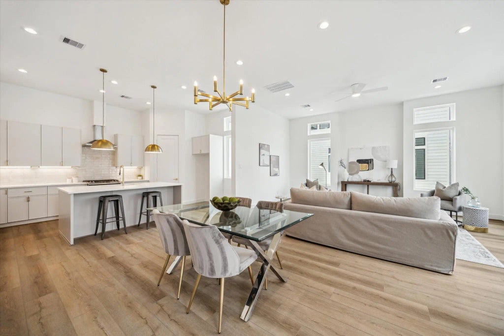 3828 Wilmer Street, Houston