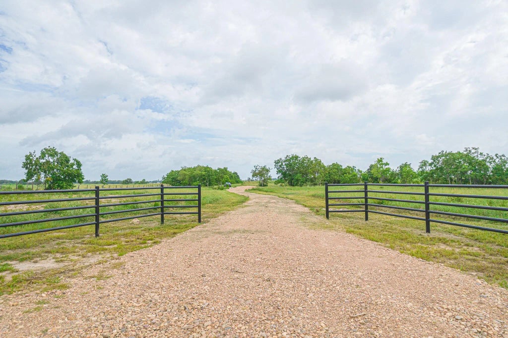 52.5 Acres Bernardo Road, Cat Spring