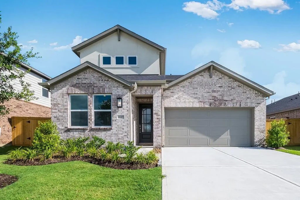 1127 Buffalo Run, Tomball