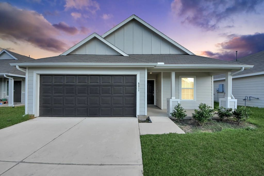 5411 Briana Dee Drive, Rosharon
