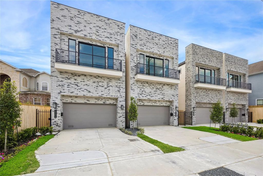 1520 W 21st St B, Houston