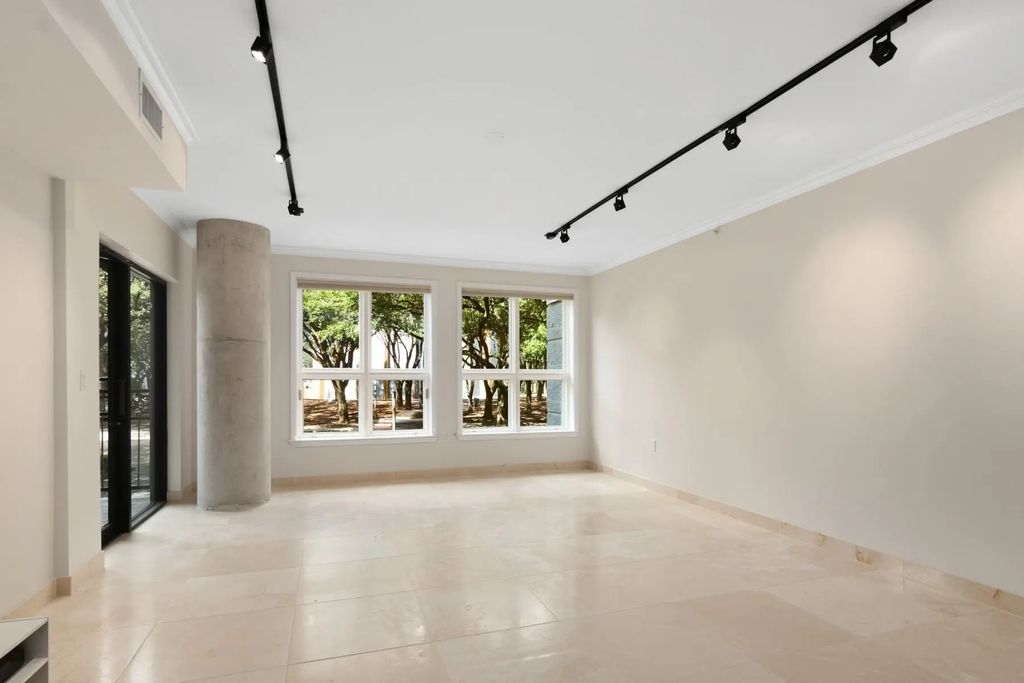 3030 Post Oak Boulevard 202, Houston