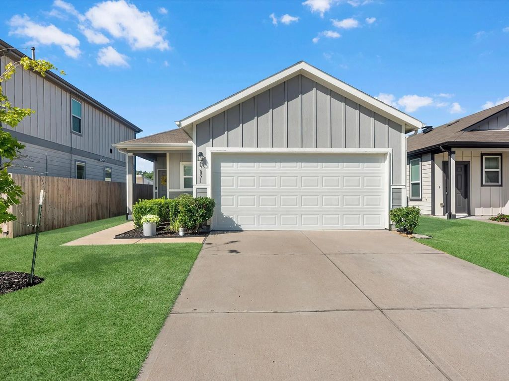 17851 Plow Horse Lane, Hockley