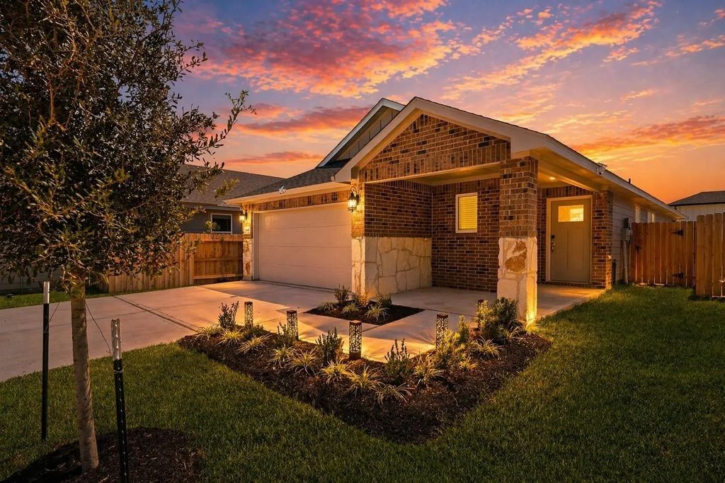 347 Willow Sage Ct, Montgomery