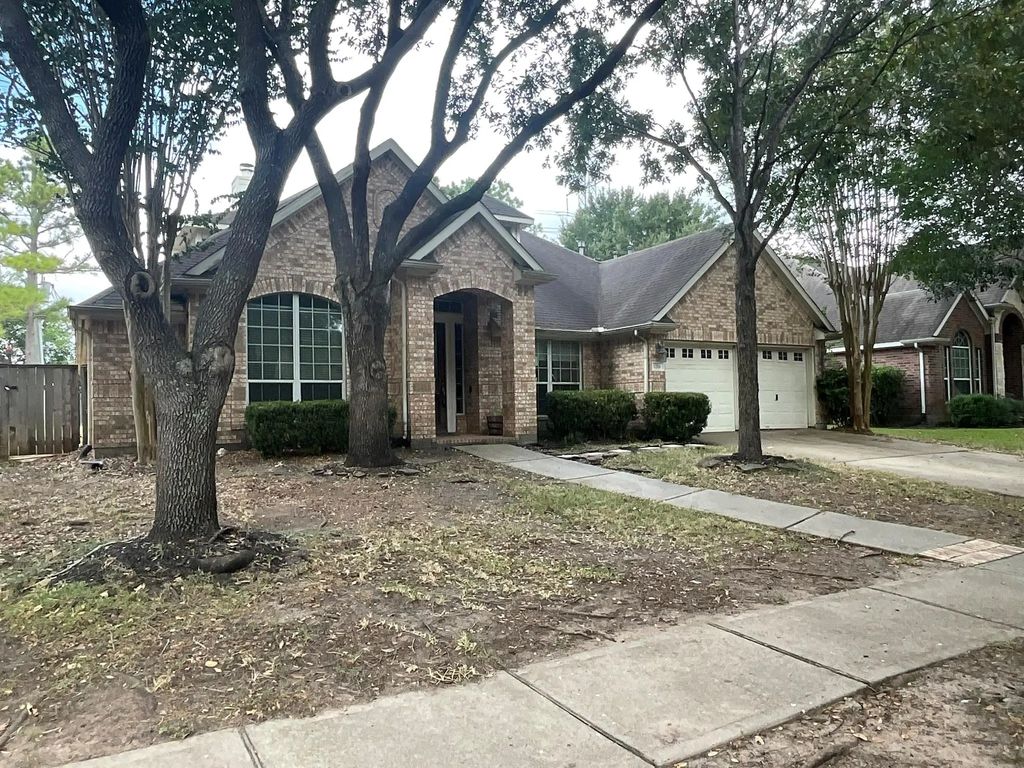 1214 Longdraw Drive, Katy