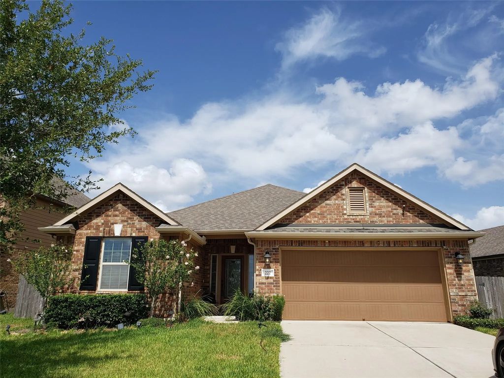 222 Conchola Lane, Rosenberg