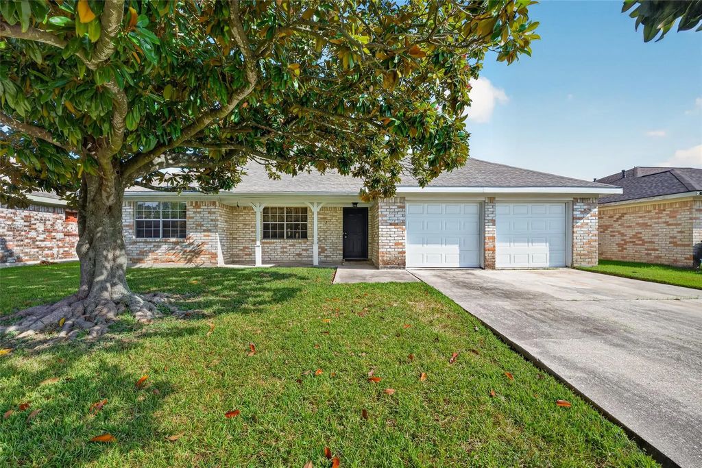 5222 Creekview Drive, La Porte