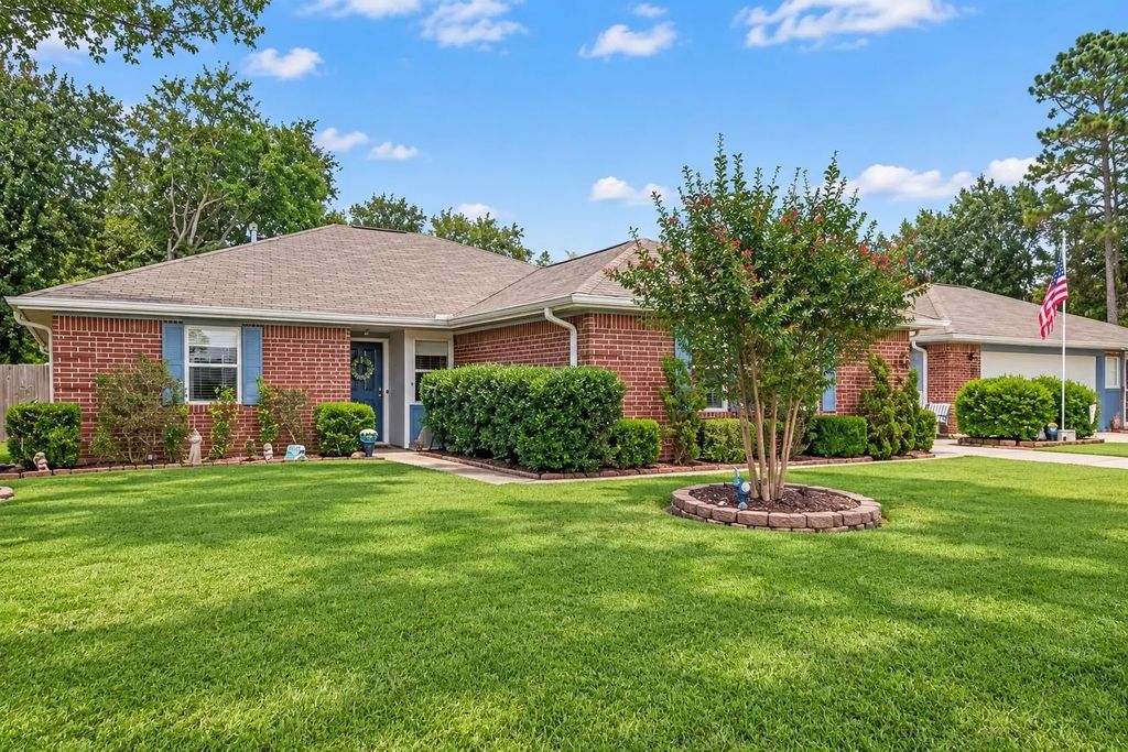 18314 & 18310 Crosswinds Way, Crosby