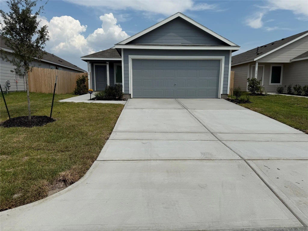 12418 Mountain Daisy Road, Houston