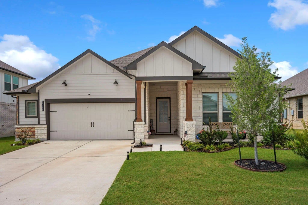 15066 Ty Marshall Court, College Station