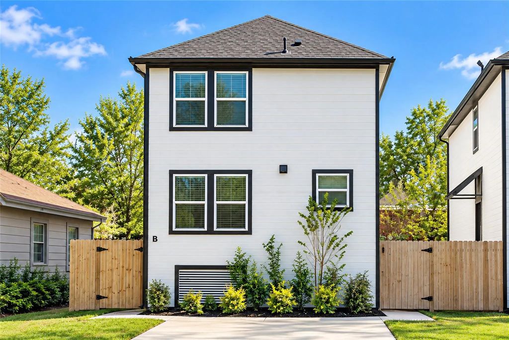 4114 Majestic Street A/b, Hockley