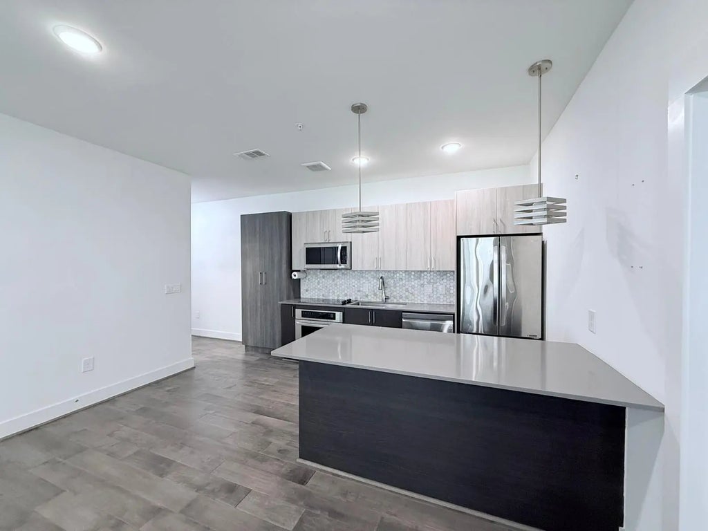 4819 Caroline Street 109, Houston