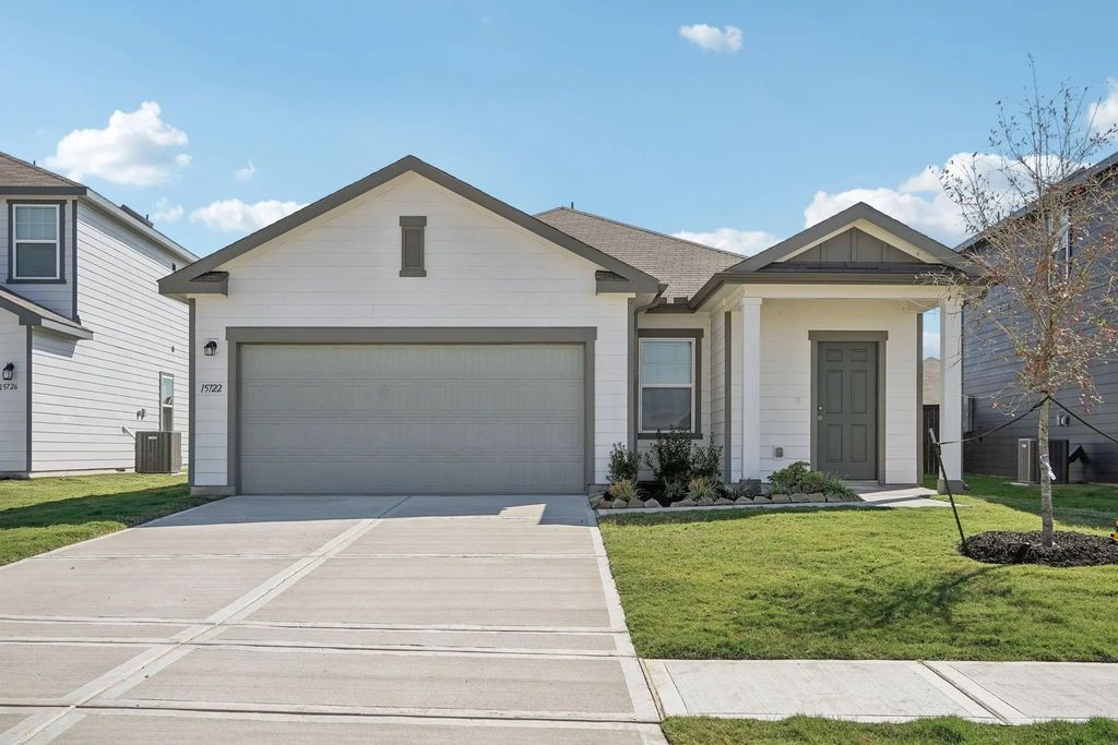 25182 Trailview Lane, Magnolia