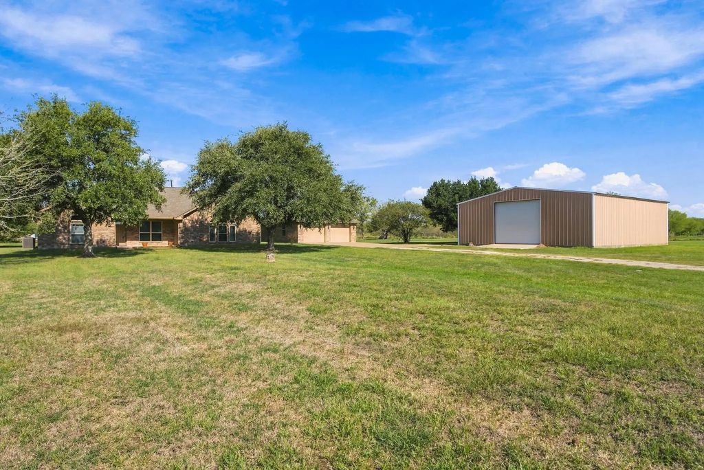 4551 Andert Road, Bryan