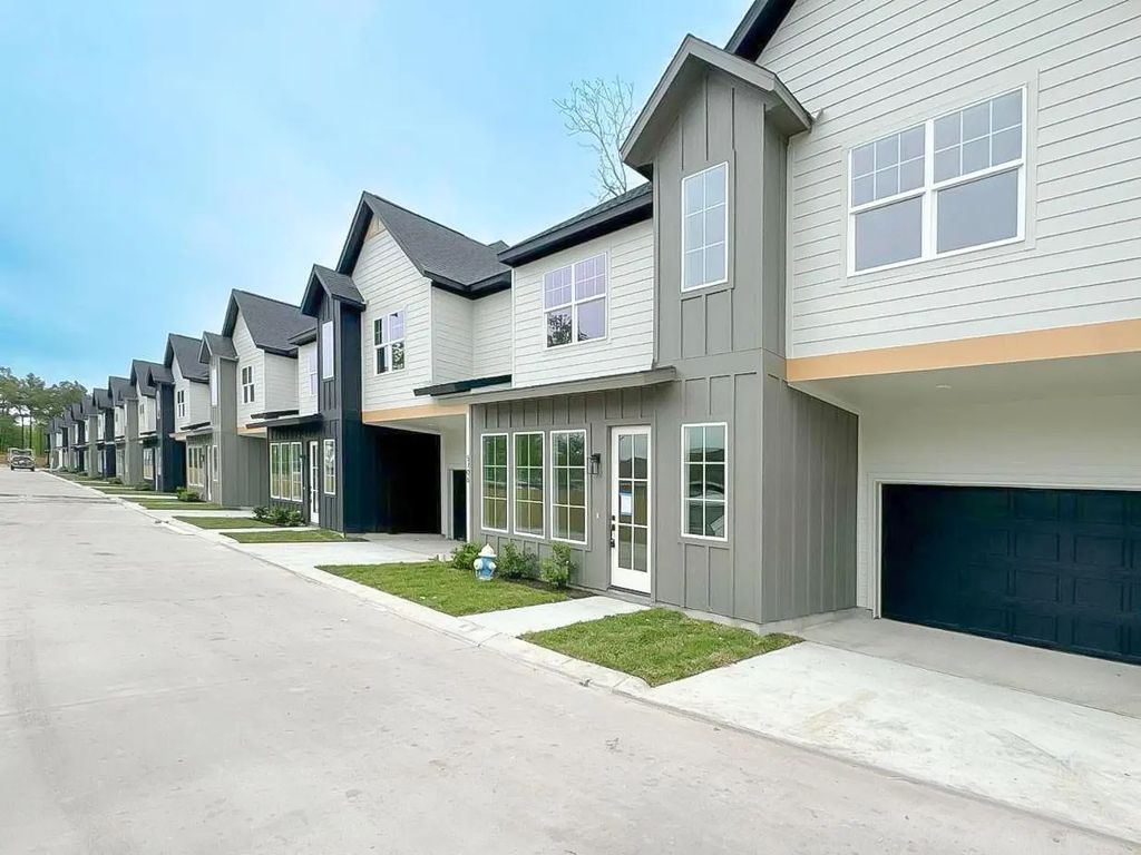 5714 Barbara Rose Lane, Houston