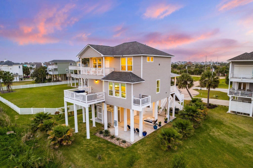 4018 Shallow Reef, Galveston