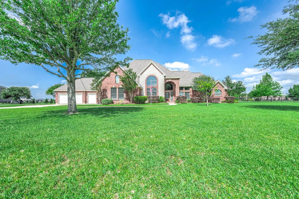 4703 Shadow Grass Drive, Katy