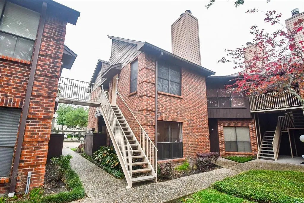 3150 Walnut Bend Lane 502, Houston