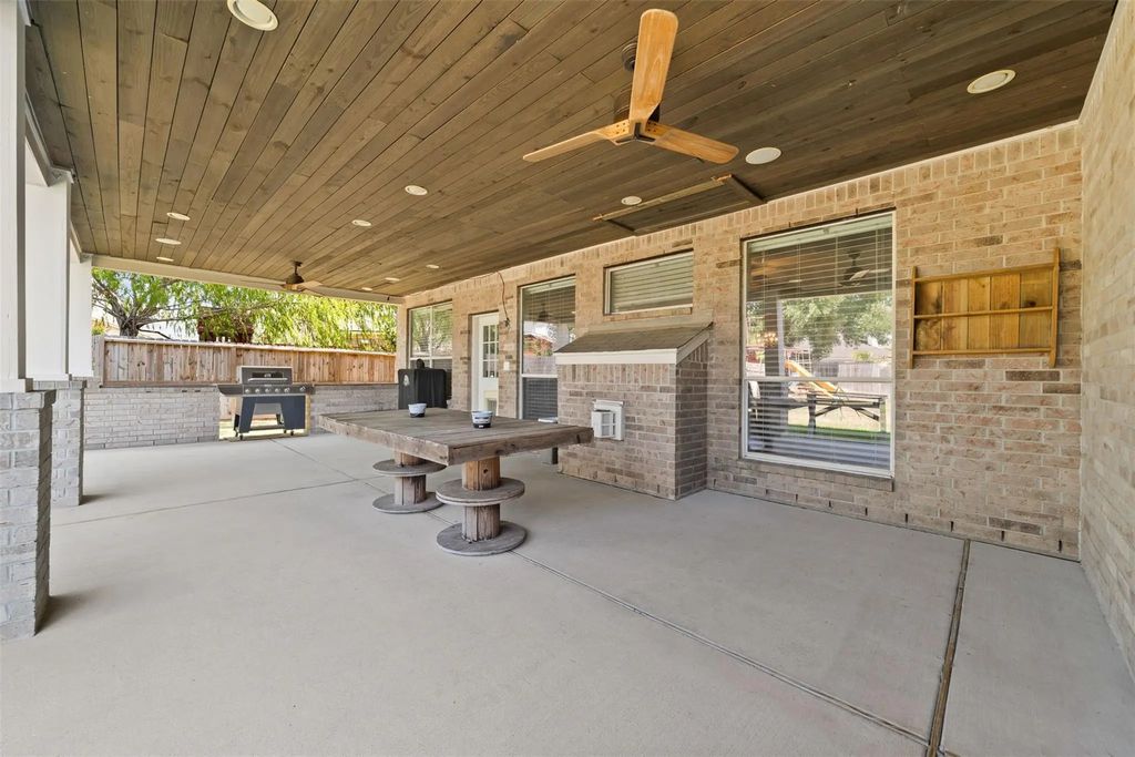 2931 Destin Shore Drive, Houston