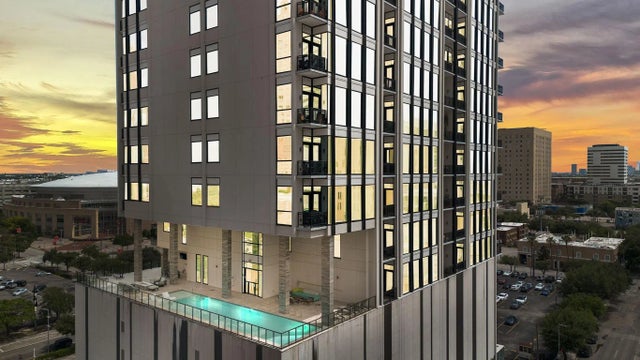 1211 Caroline Street 1109, Houston