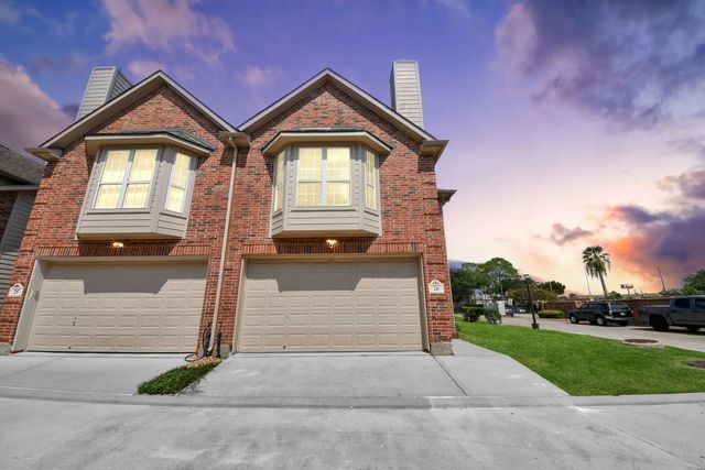 6222 Skyline Drive 26, Houston