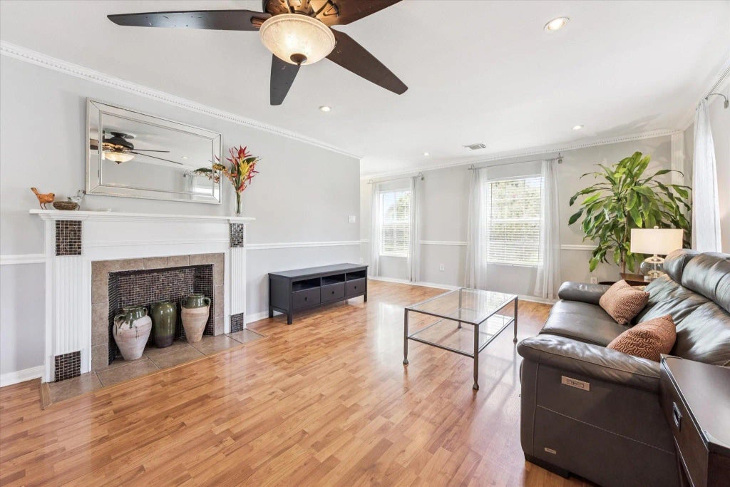 5211 Mulford Street, Houston