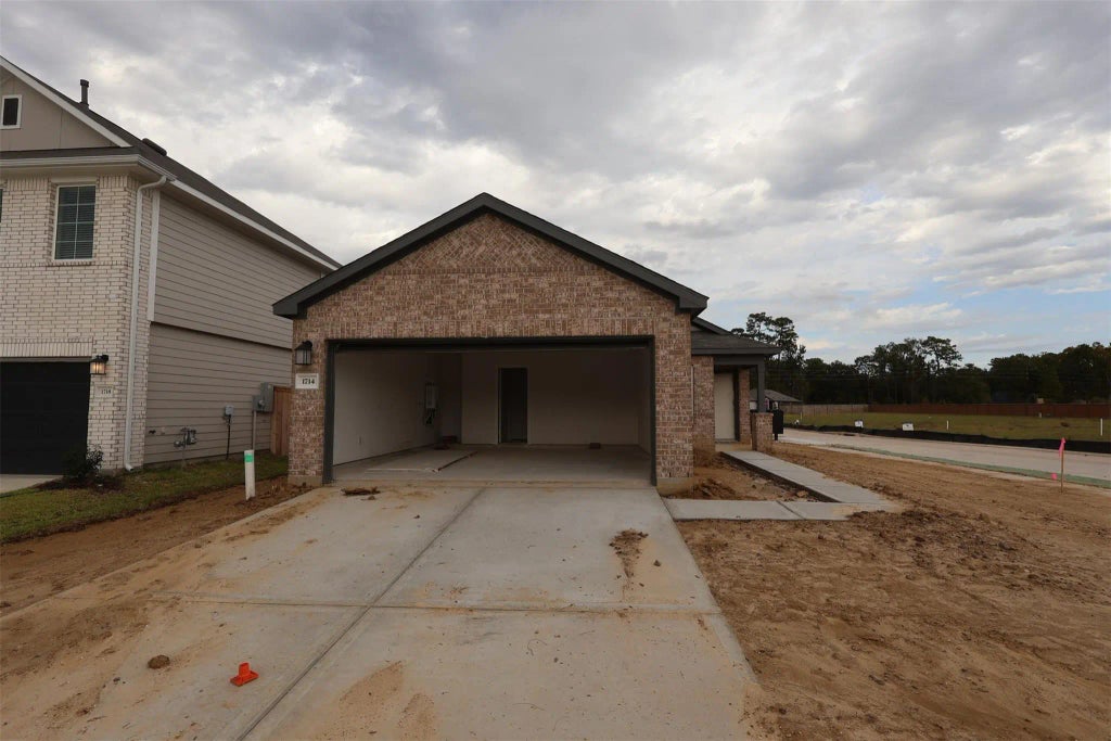 1714 West Stroker Road, Crosby