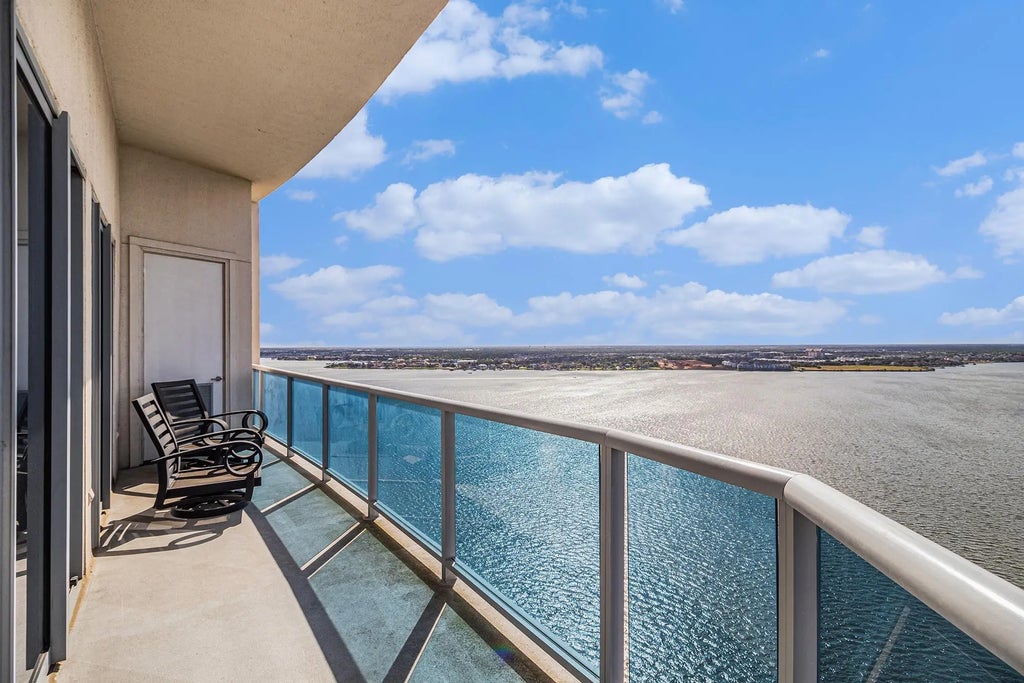 4821 E Nasa Parkway 19w, Seabrook