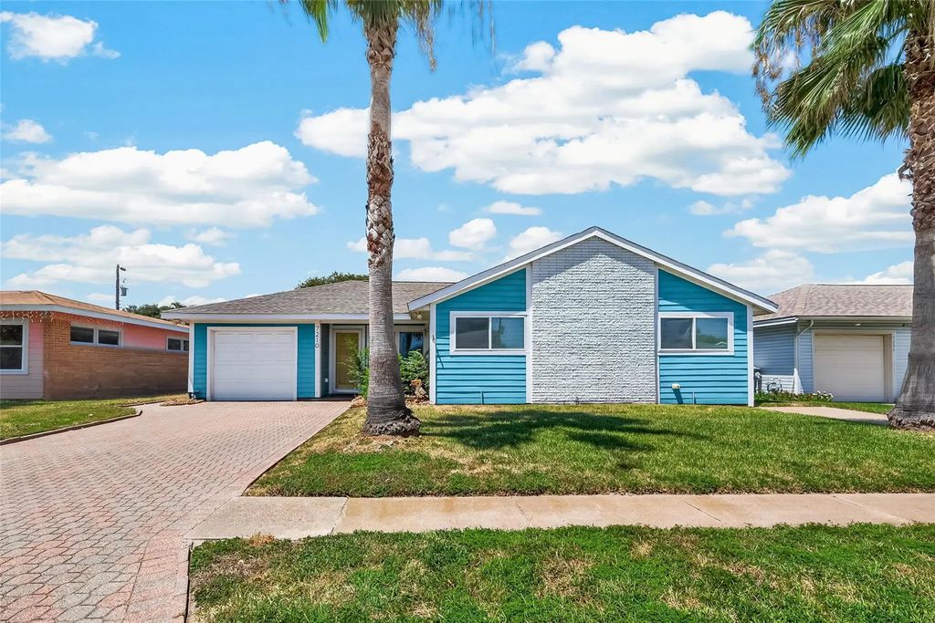 7210 Yucca Drive, Galveston