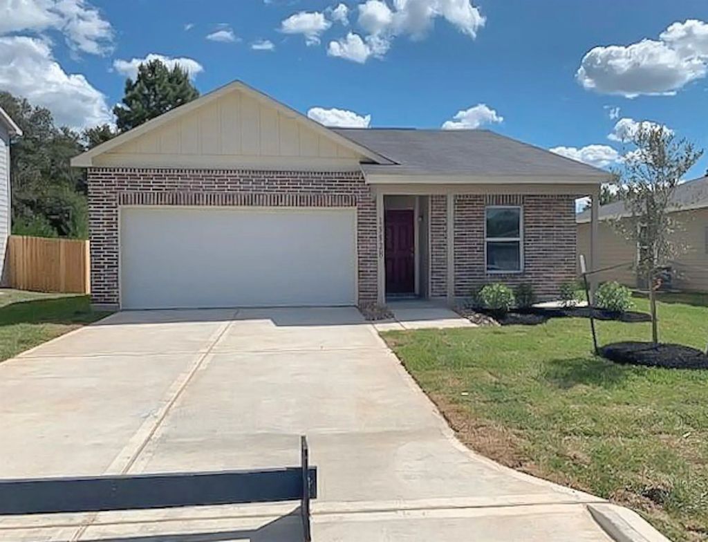 15528 Briar Forest Drive, Conroe