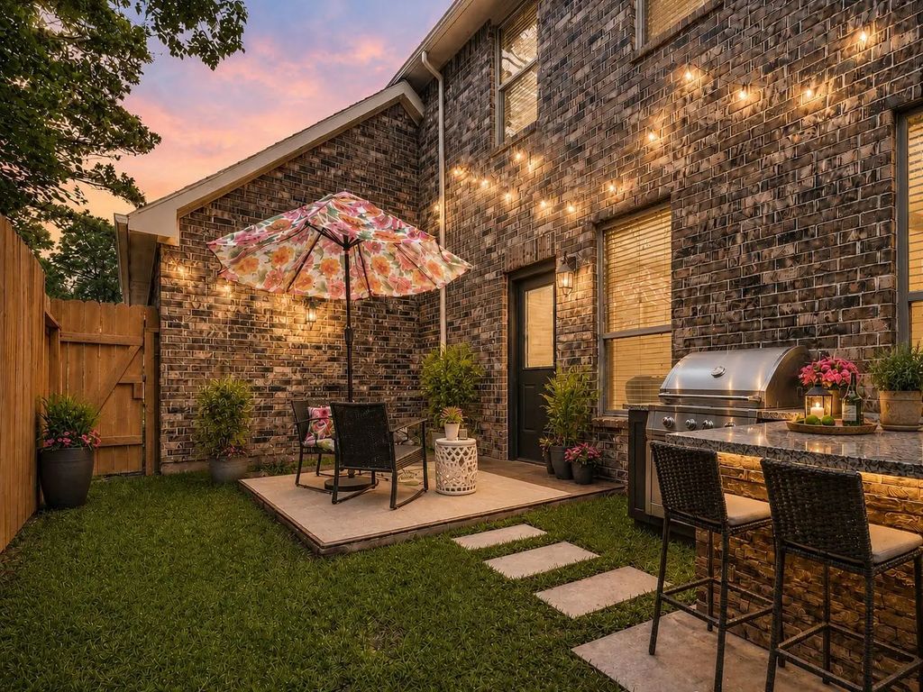 11235 Glenforest Drive, Montgomery