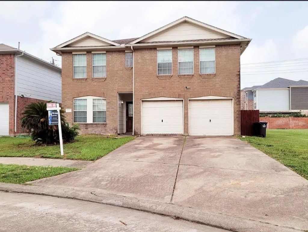 2751 Villa Del Street, Sugar Land