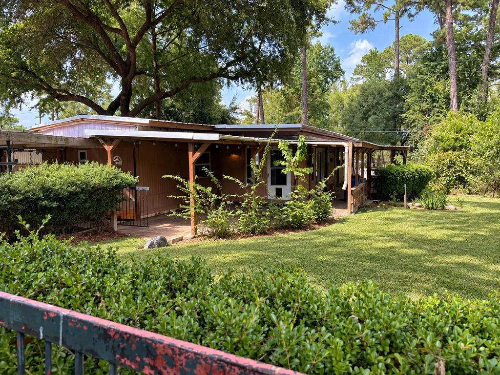 13320 Brigadier Drive, Willis