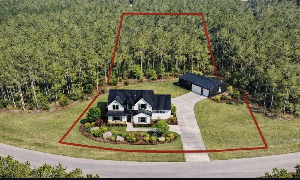 15688 Wooded Trail Way, Willis
