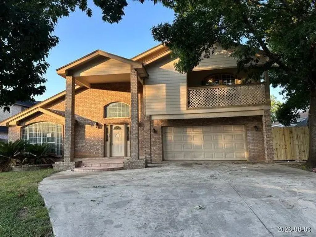9304 Pine Village, San Antonio