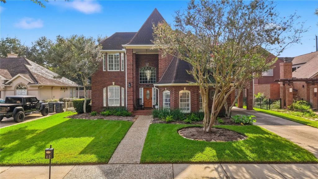 402 Lakeside Boulevard, Sugar Land