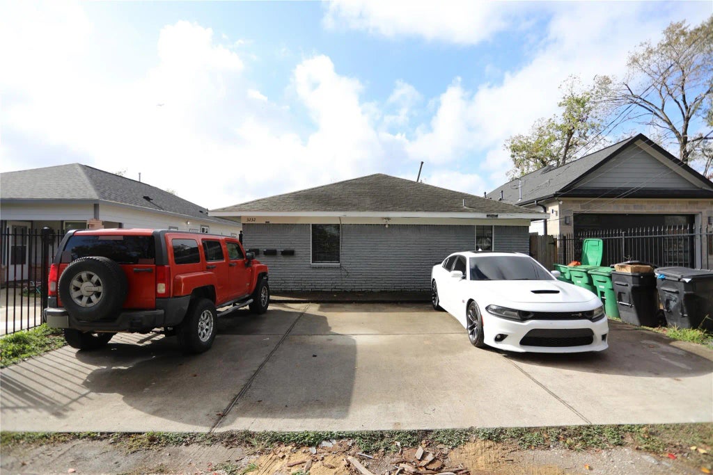 3232 Berry Street, Houston