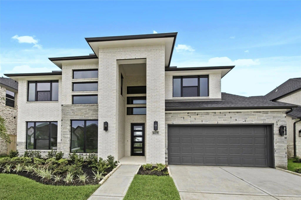 16275 Blue Mistflower Lane, Hockley