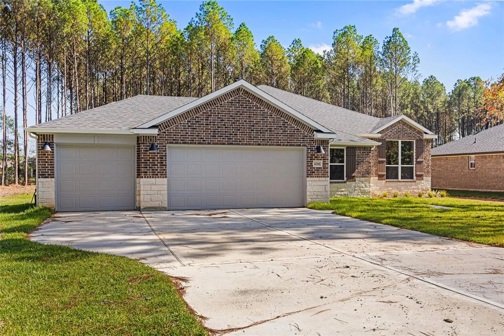 4316 Road 66128, Dayton