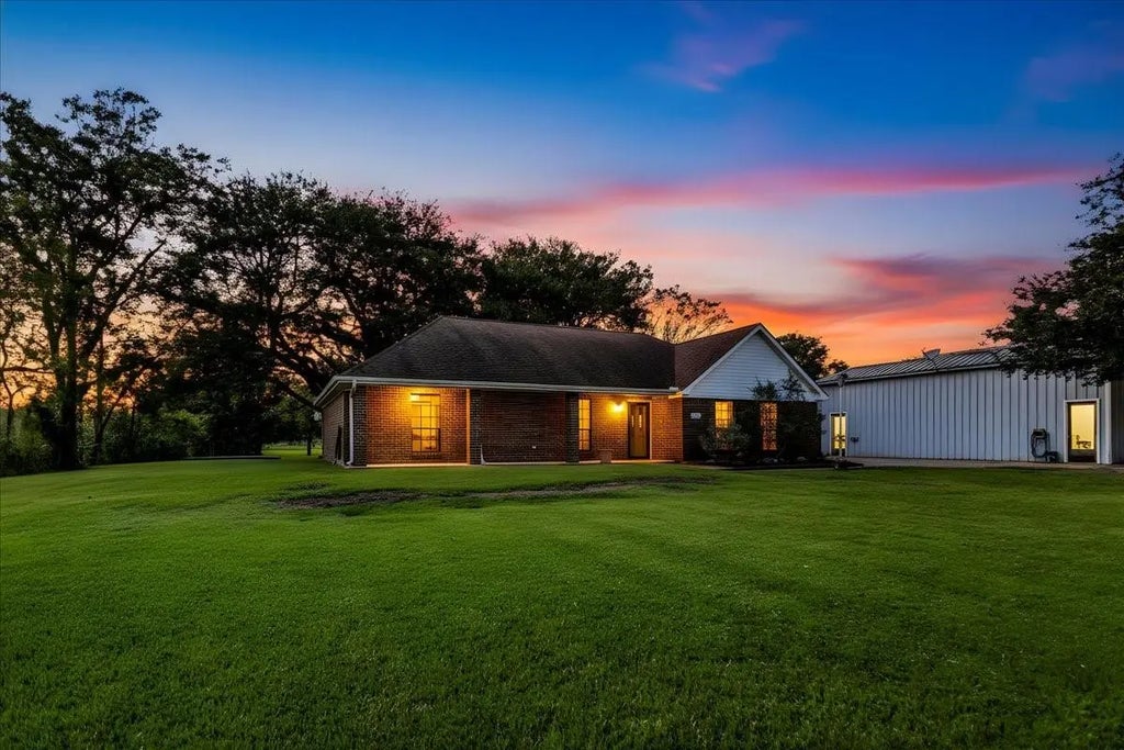 2906 Avenue S, Santa Fe