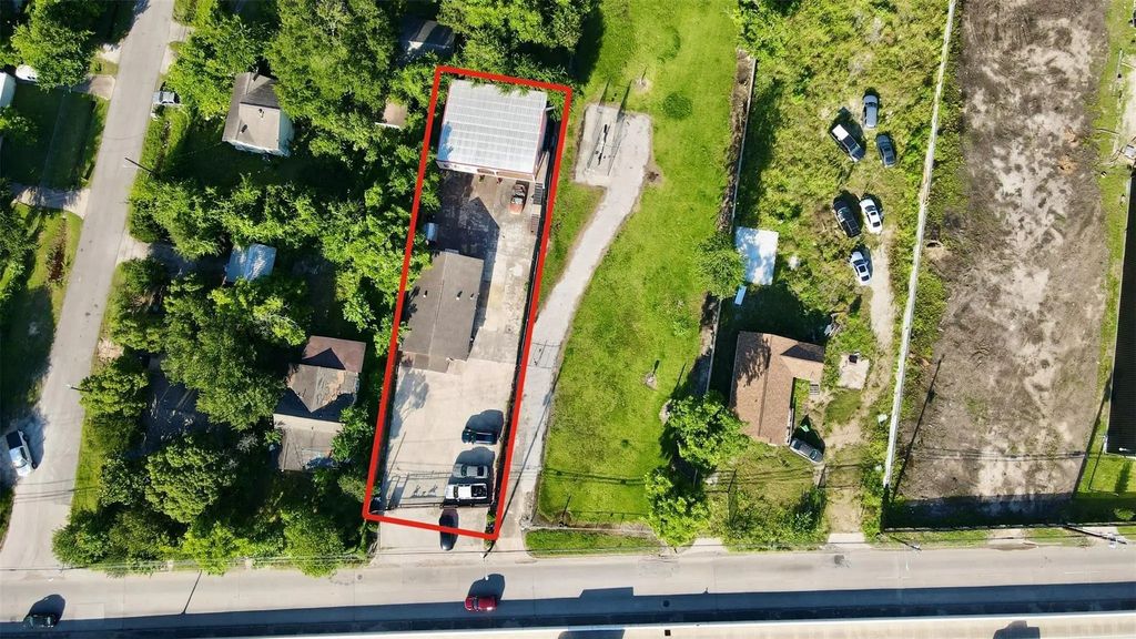 9944 E Hardy Road, Houston